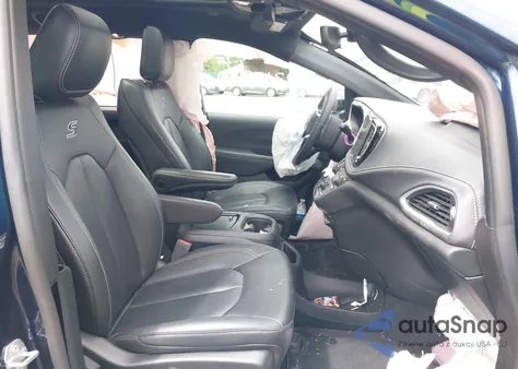 2024 Chrysler Pacifica Touring L Awd z USA, uszkodzony, nr VIN 2C4RC3BG8RR185945